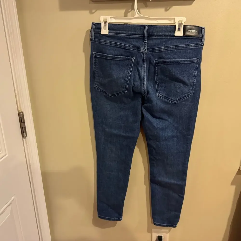 Express Women’s Skinny Midrise Jeans Size 10 Short
